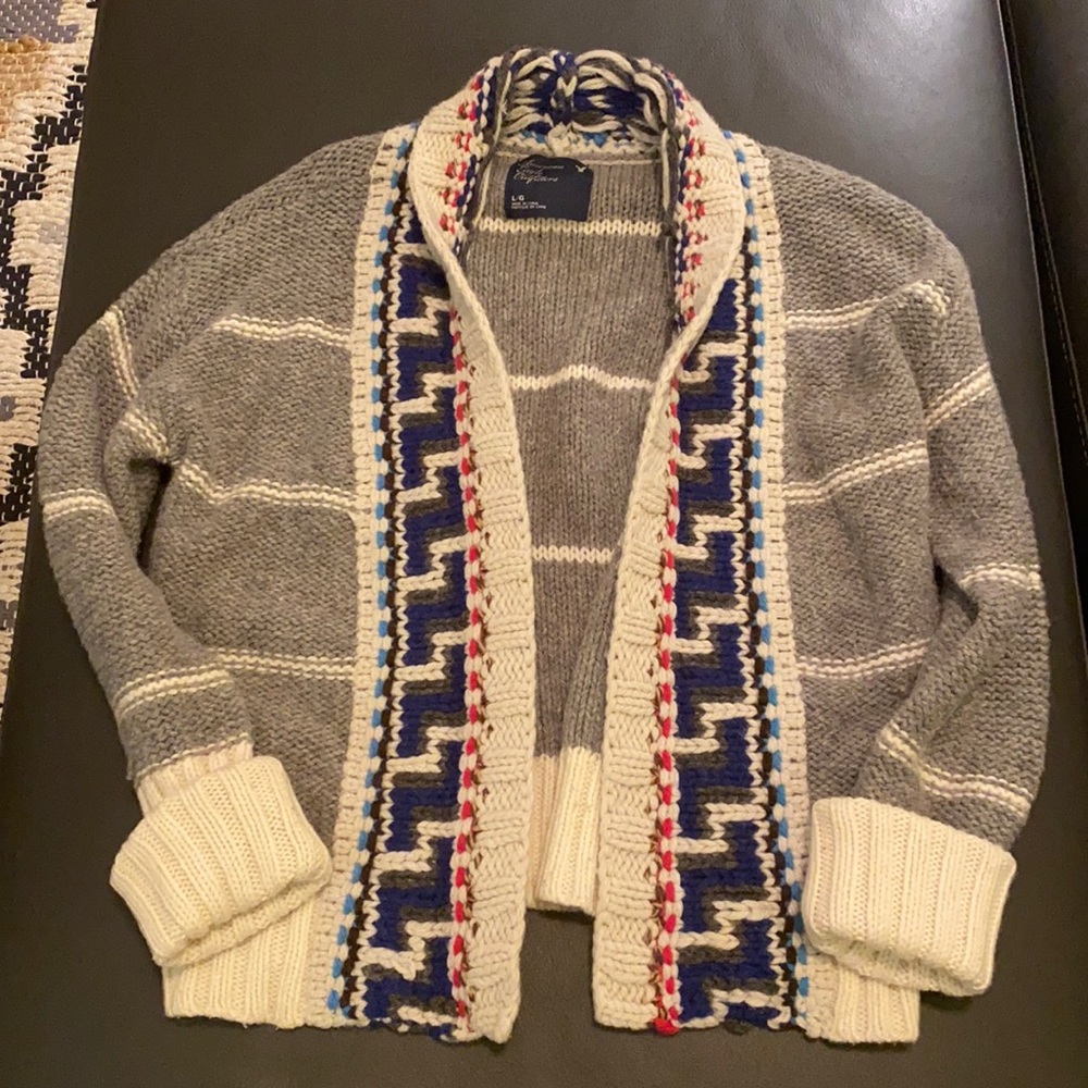 American Eagle Wool Knit Patterned Cardigan Size Large